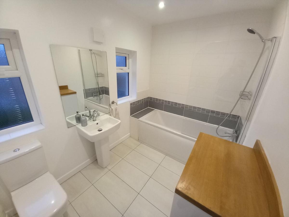 Grange Croft Villa Ben Rhydding Kültér fotó