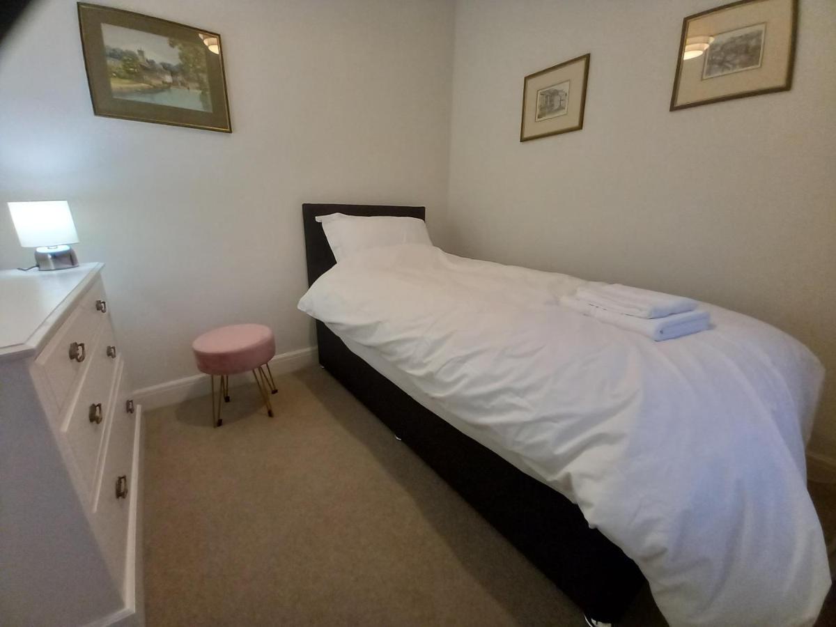 Grange Croft Villa Ben Rhydding Kültér fotó