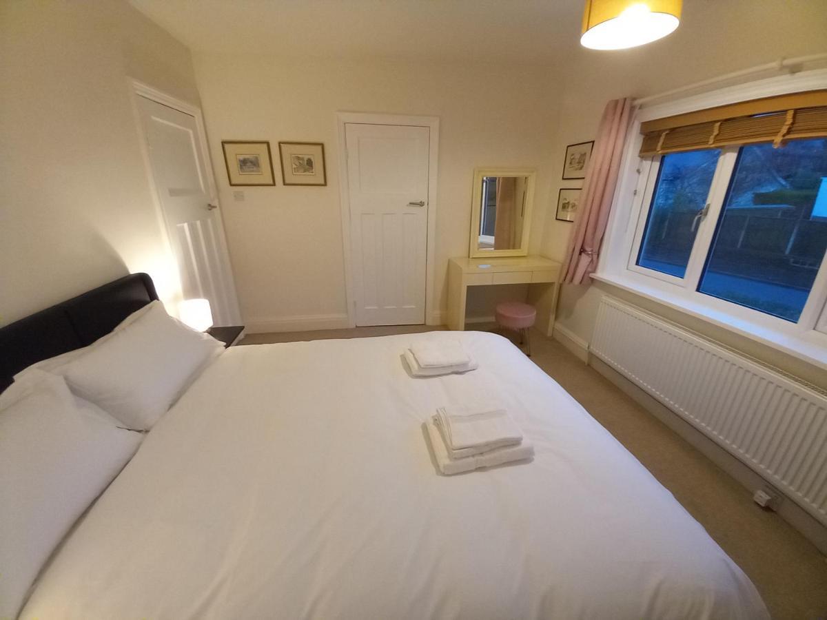 Grange Croft Villa Ben Rhydding Kültér fotó